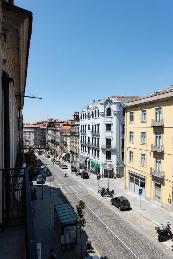 Apartamento con balcón