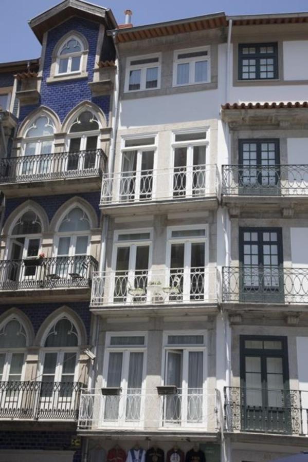Apartamento con balcón