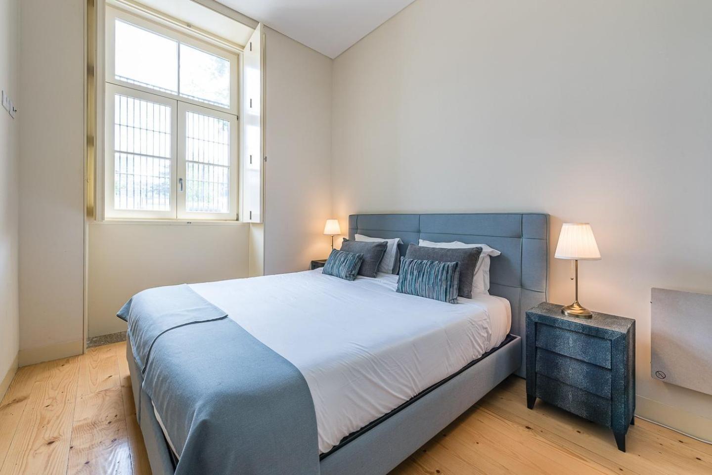 Apartamento de 2 dormitorios con terraza