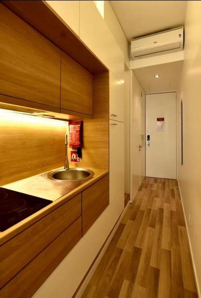 Estudio con terraza