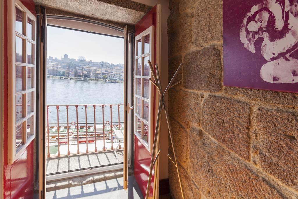 Apartamento con 1 dormitorio y ubicado frente al río