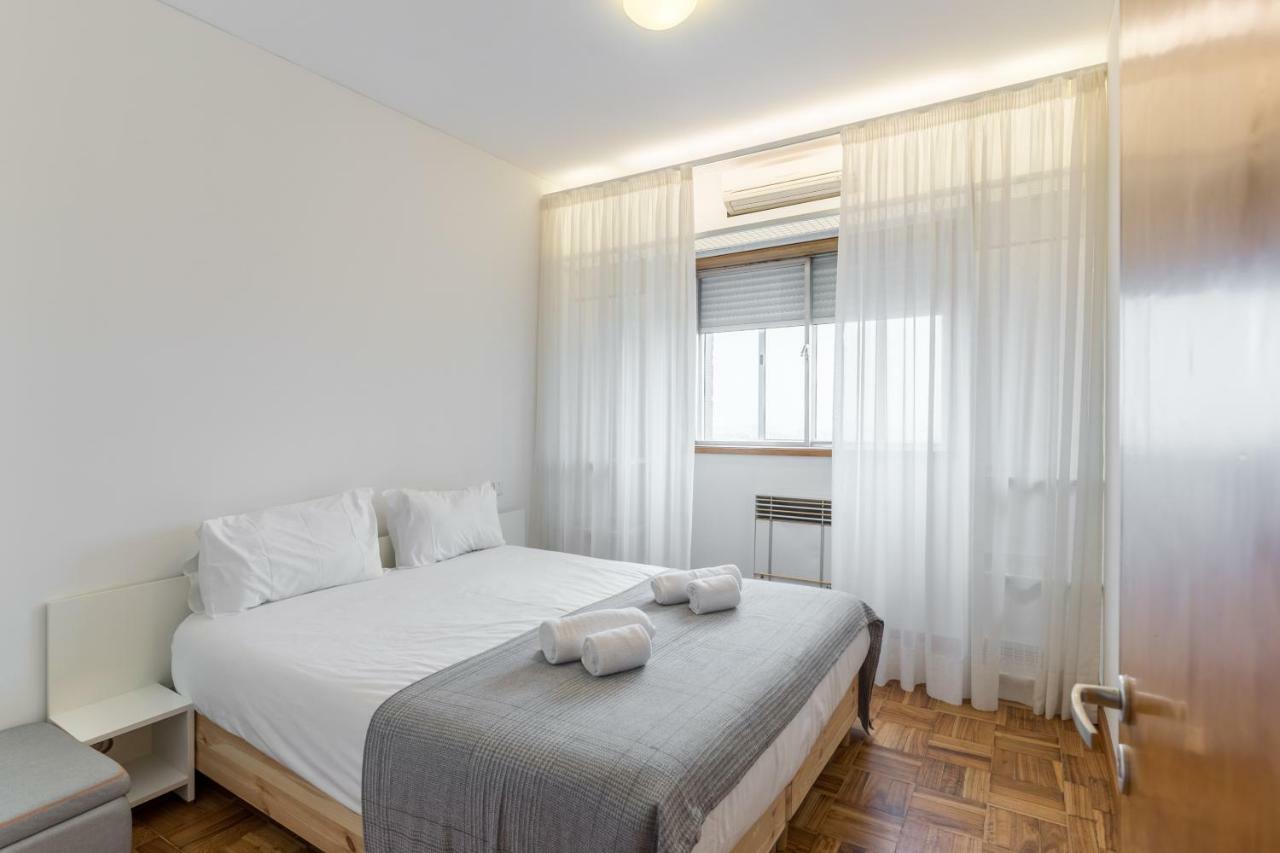 Apartamento con balcón
