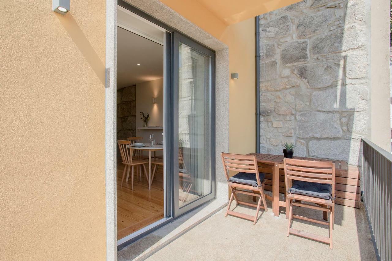 Apartamento con balcón