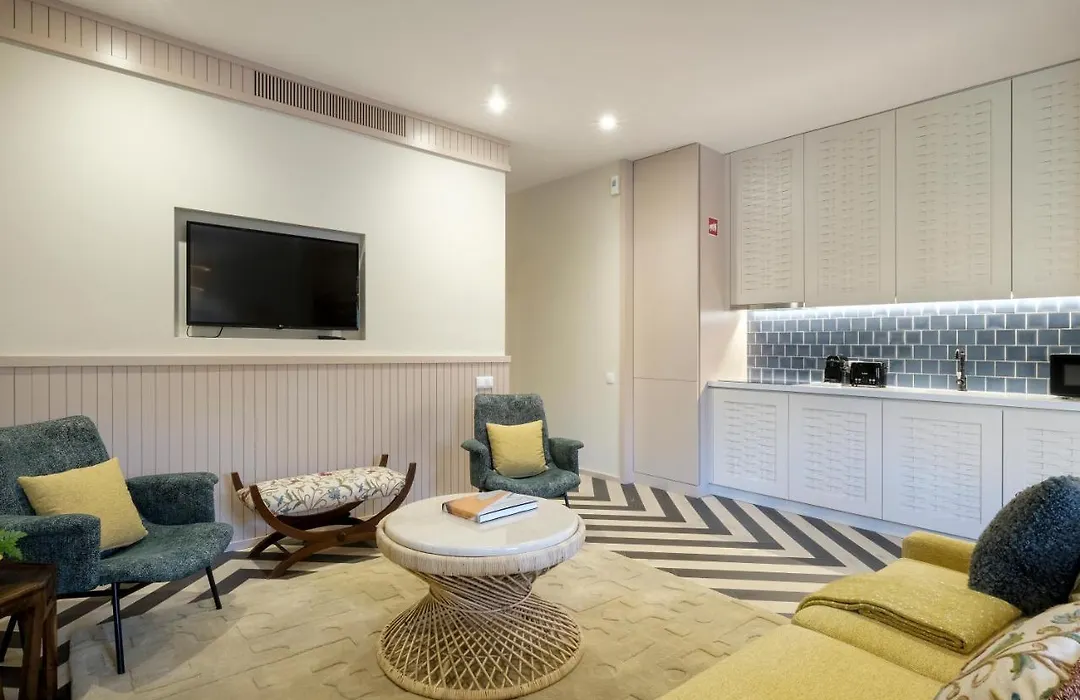 Vila Na Praia Foz Luxury Apartments-1