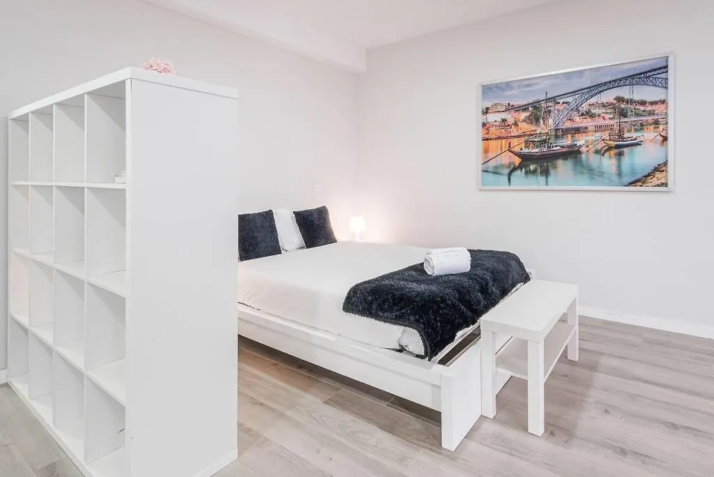 Oporto Downtown View Apartment-1