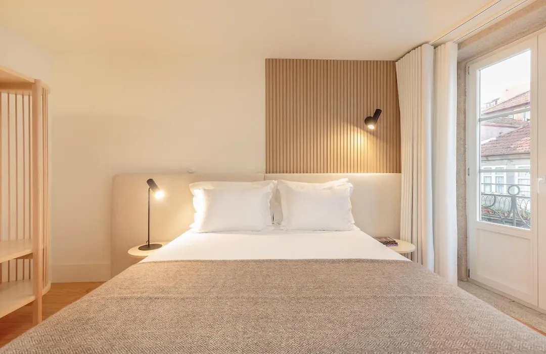 YOUROPO - Flores-1