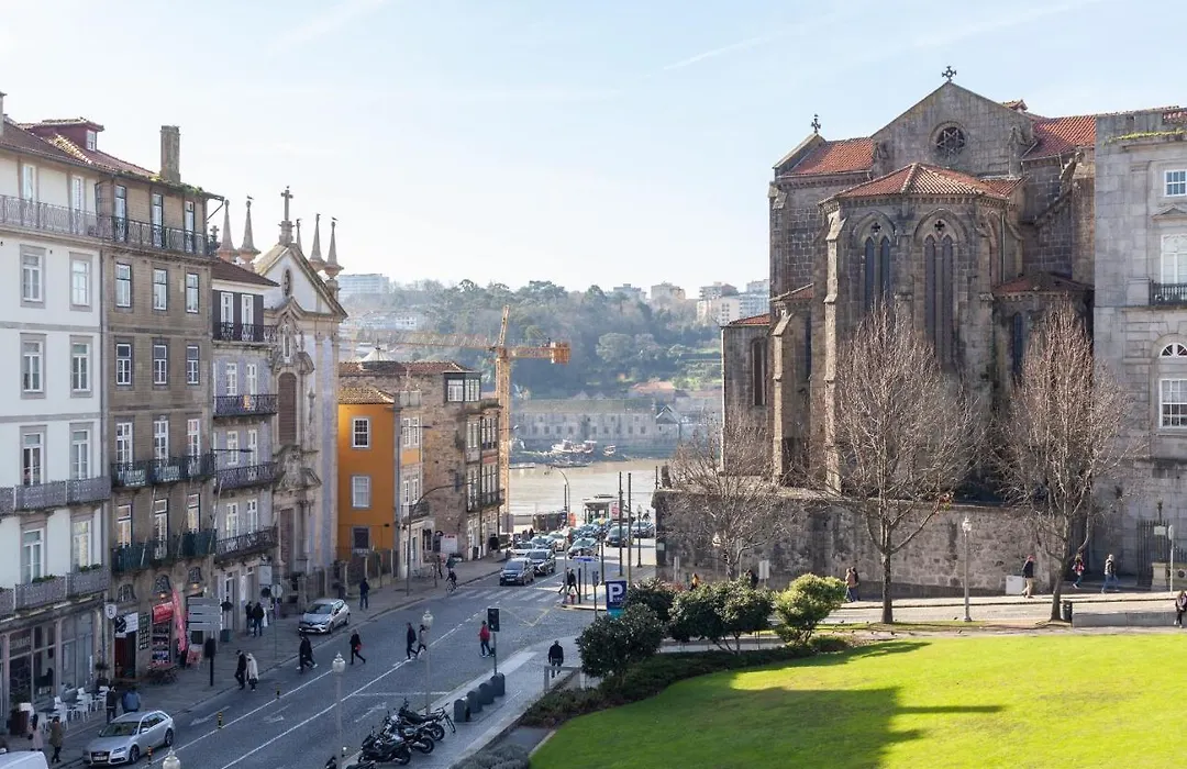 D&S - Ribeira Premium Apartments-1