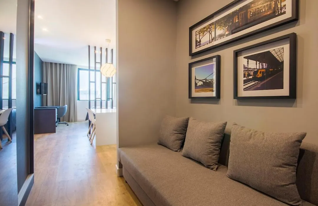 NEW! Apartamento Galé (wifi, estacionamento, elevador) 418-1