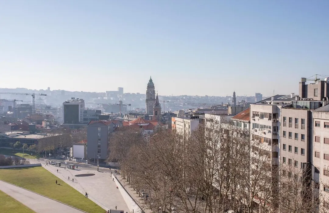 Liiiving In Porto | Downtown View Apartment-1