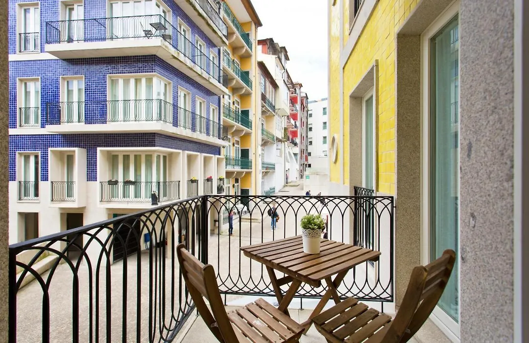 Cardosas Square Apartments By Porto City Hosts-1