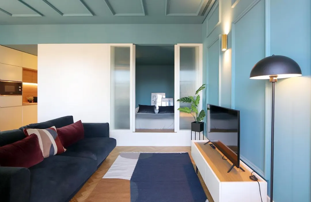 Hm - Infante Riverside Apartment K-1