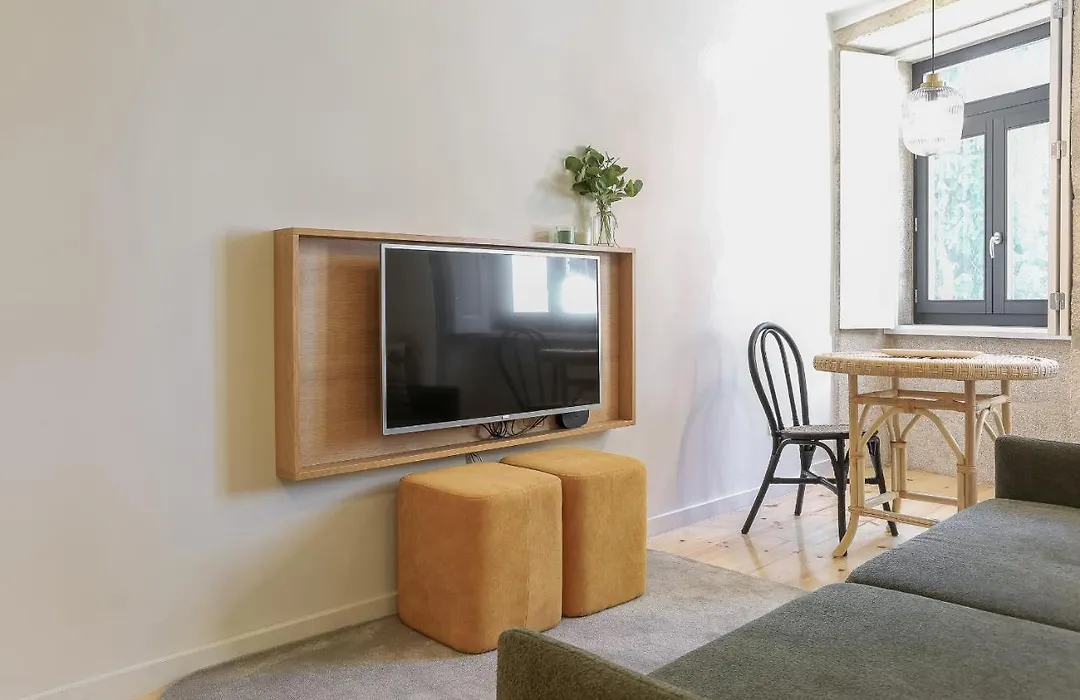Orm Carregal Apartment-1