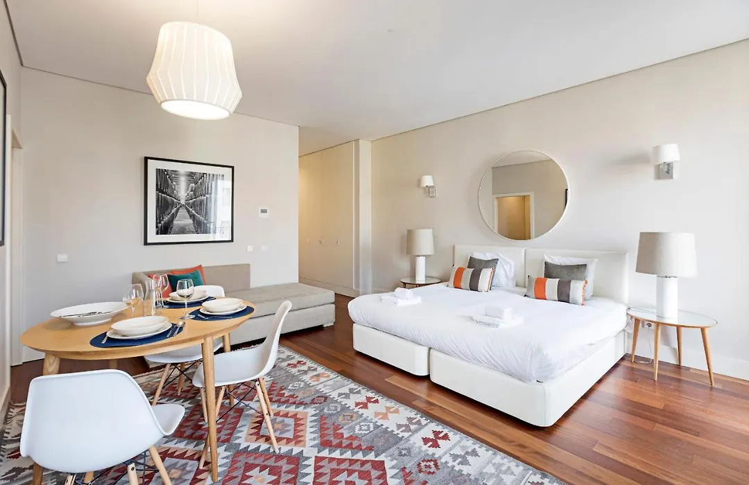 Palácio das Cardosas Studio by LovelyStay-1