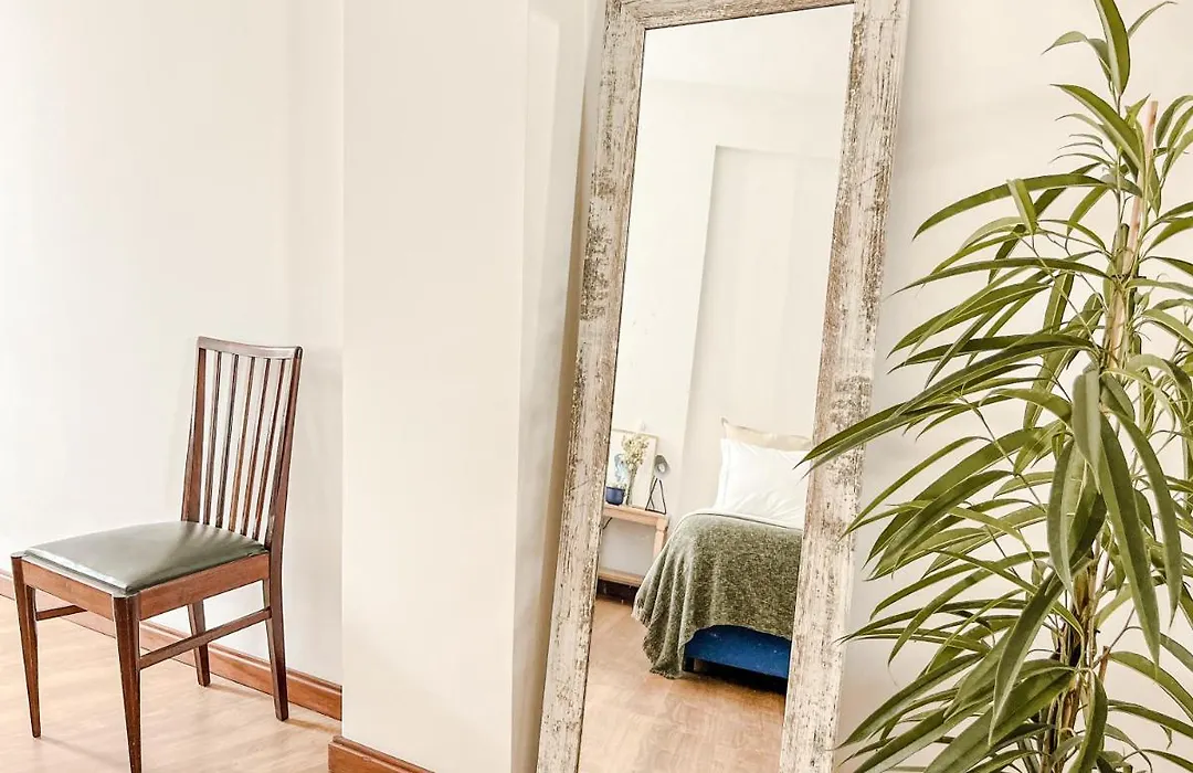 Central Loft With Free Parking-1