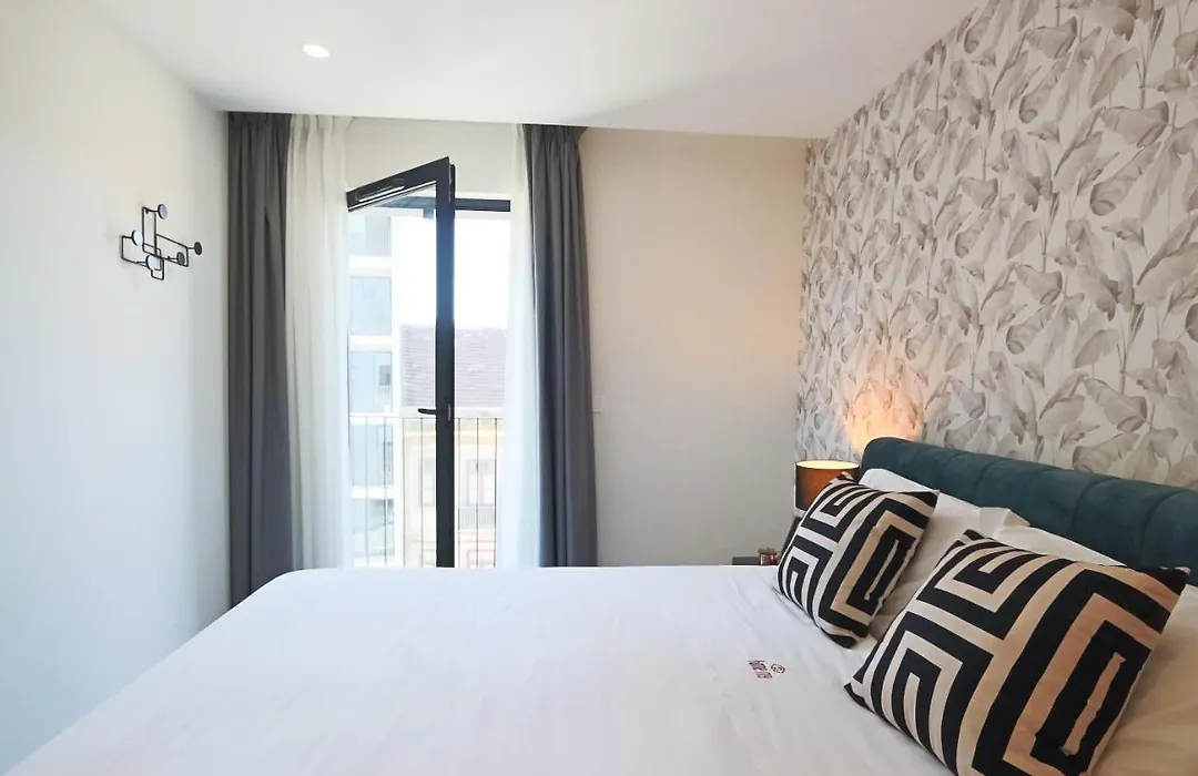 Hm - Issy Oporto Apartment-1