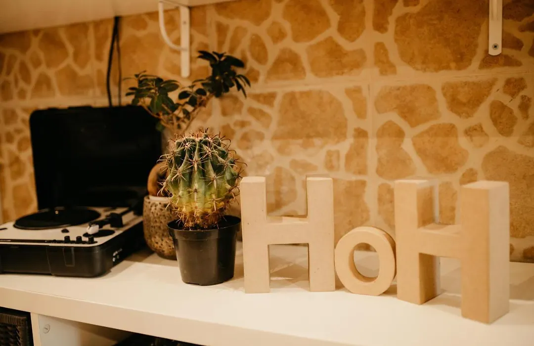 H.Oe.H-1