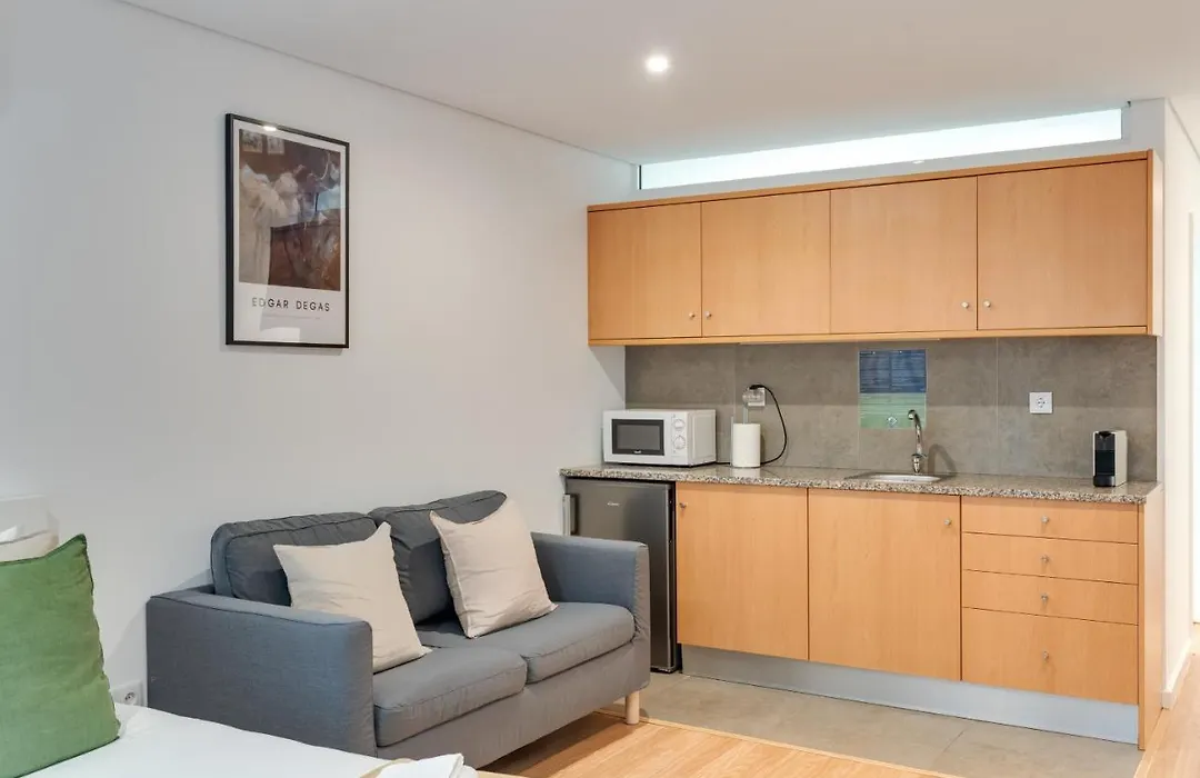 Bonjardim Downtown Apartments By Da'Home-1