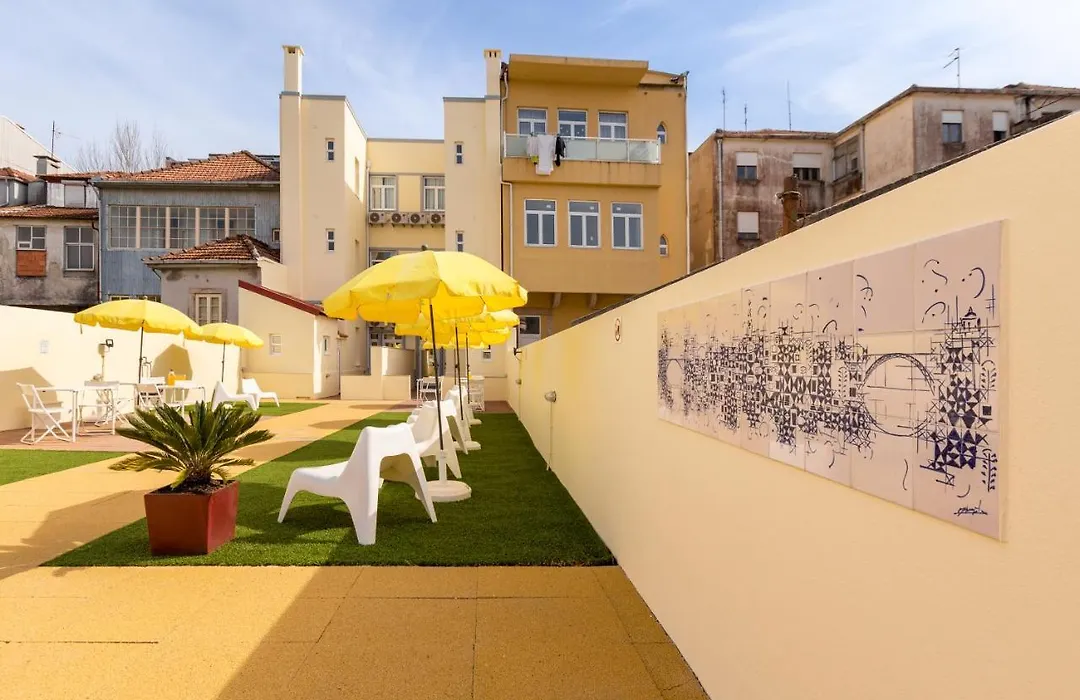731 Costa Cabral Metro Residence-1