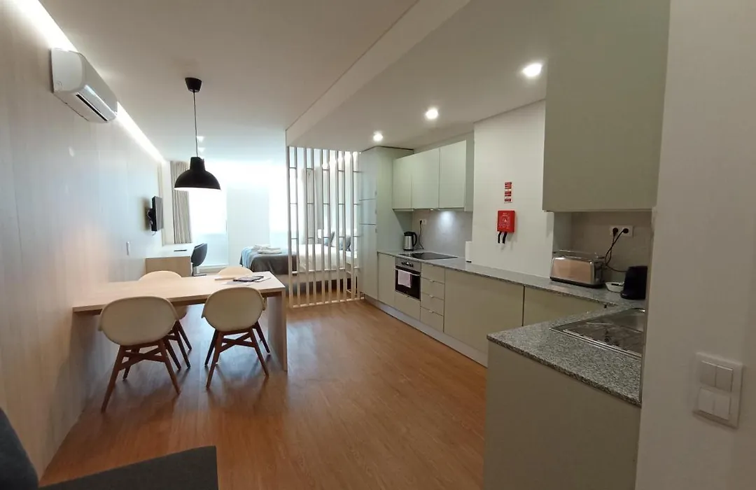 715 Galé Apartment Wi-Fi, Estacionamento-1