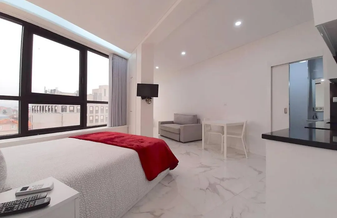 Trajadura Studio, Vb Flats In Bolhao-1