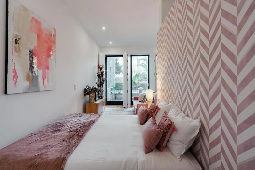Sun Charming Apartment-1