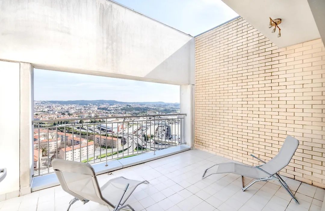VIVA Stadium Residence Studios-1