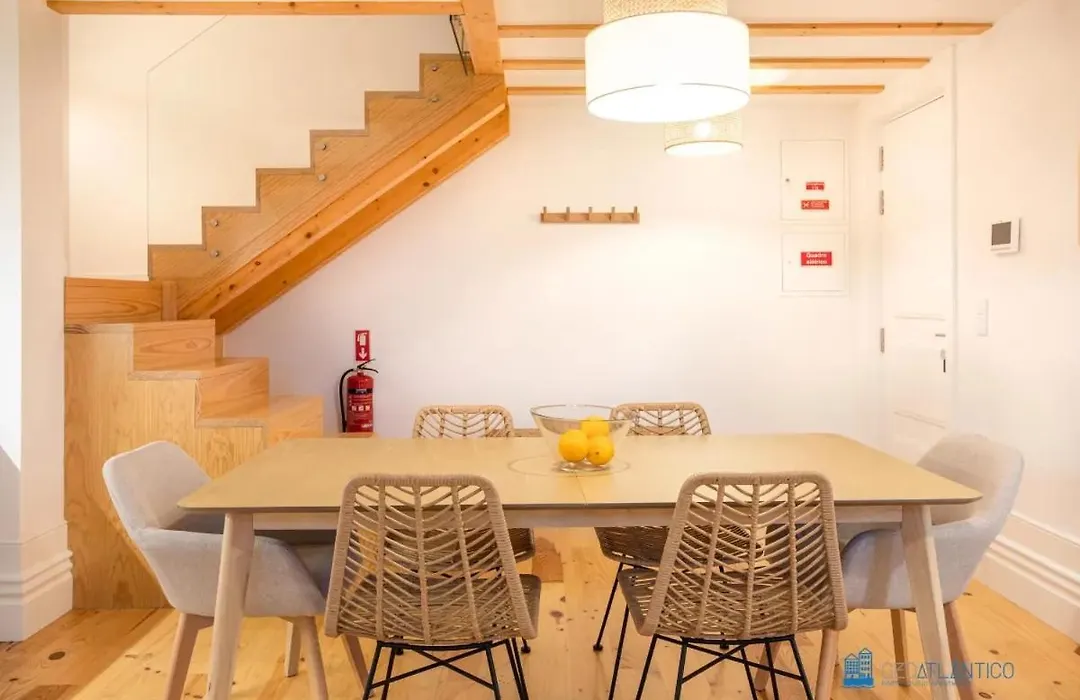 Porto Cedofeita Art & Design Loft-1