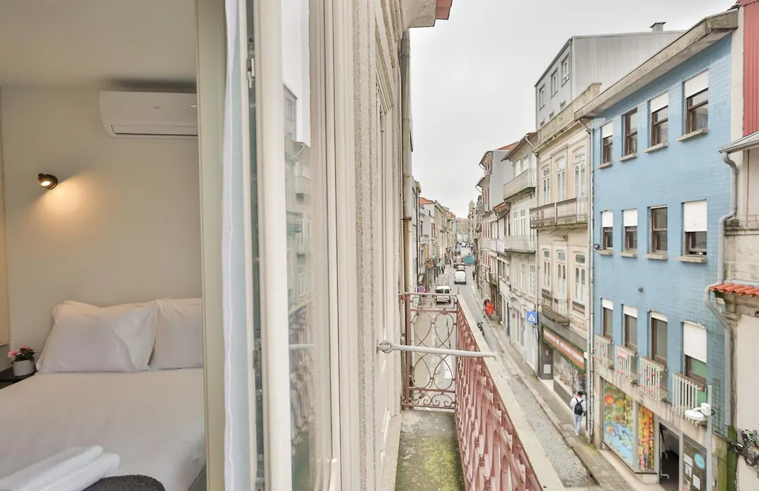 Martires Sweet Apts By Portocityhosts-1