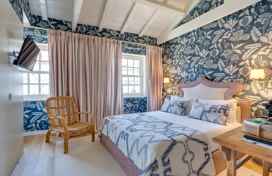Loios 74 Suites By Da'Home-1