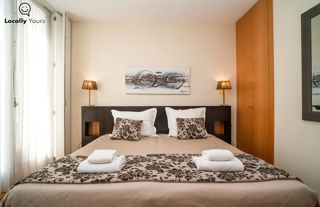 Locally Yours Oporto Apartments-1