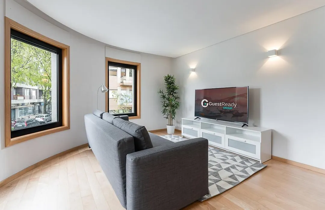 Guestready - Artsy Apartment-1