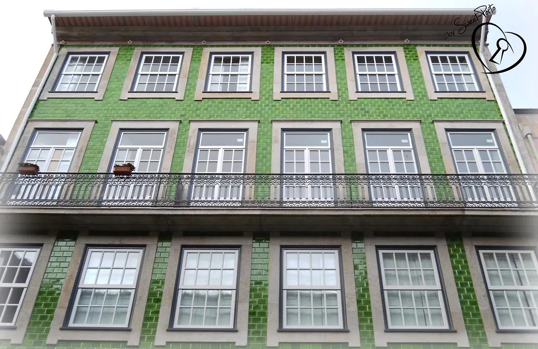 Flores Street Apartments-1