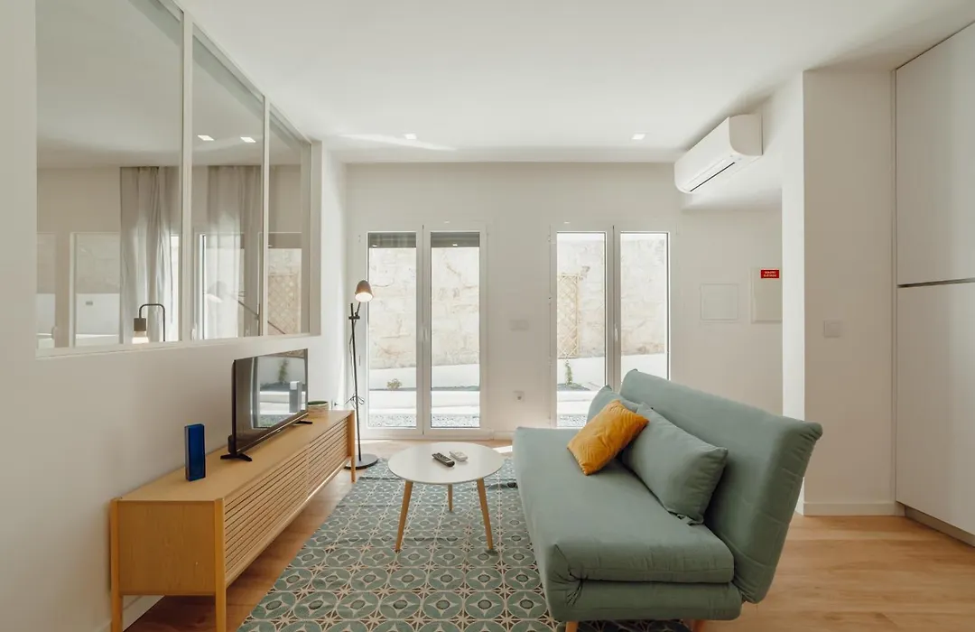 Courtyard Oporto Design Apartments By Vacationy-1