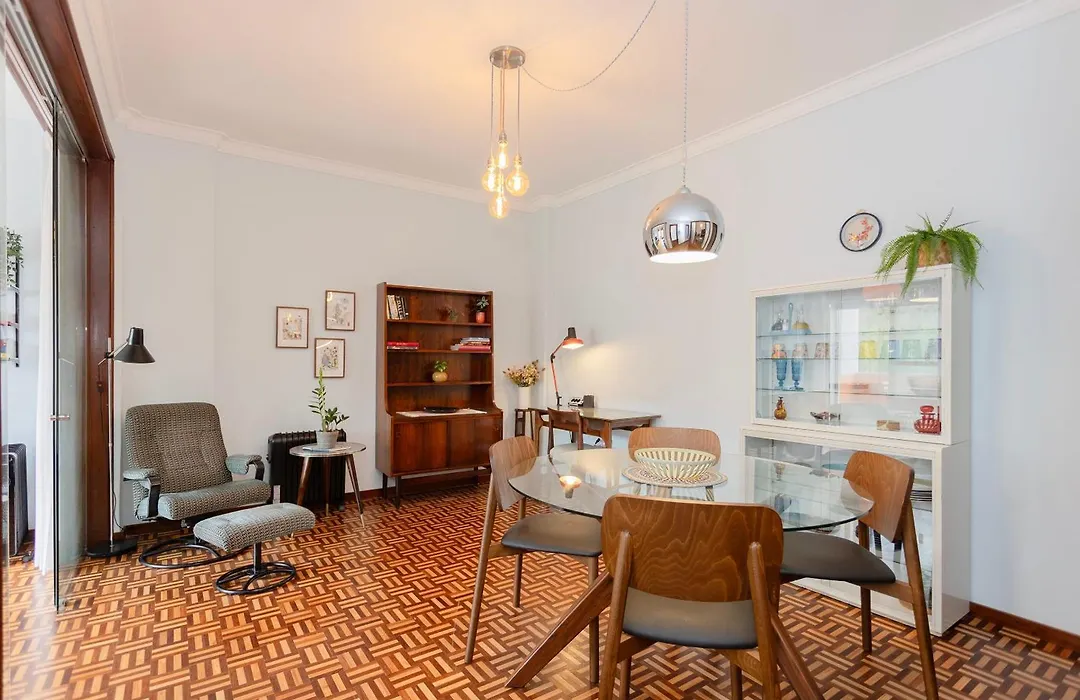 Liiiving In Porto - Vintage Design Apartment-1