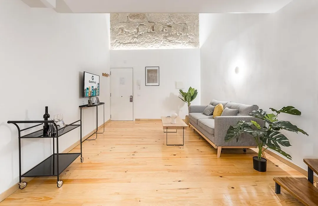 Guestready - Alegria Building-1