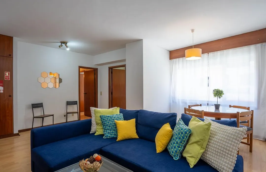 Cedofeita Vintage W Free Parking By Lovelystay-1