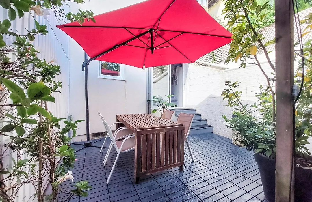 Bluetile Sol Apartment-1