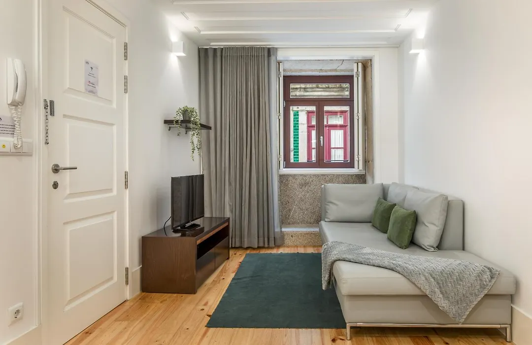 BRA.com Apartments Oporto Pinheiros-1