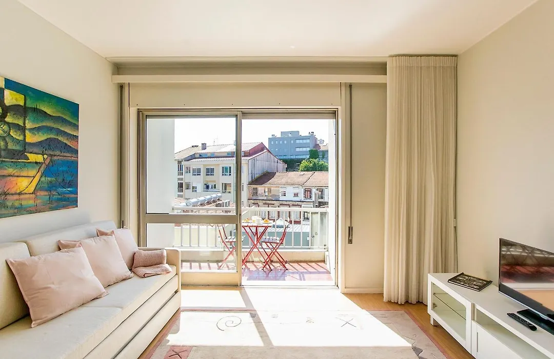 Alba House & Free Parking-1