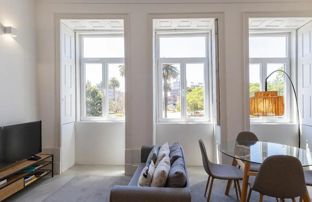 Oporto Downtown Studio By Lovelystay-1