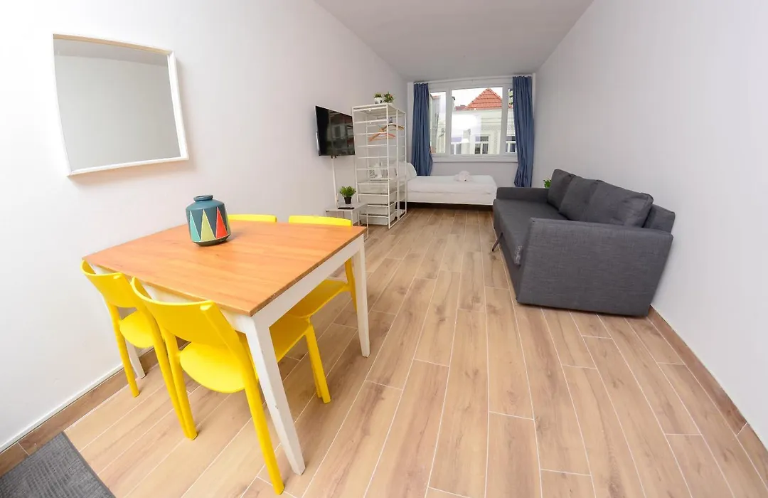 Travel & Live Santa Catarina Apartment-1