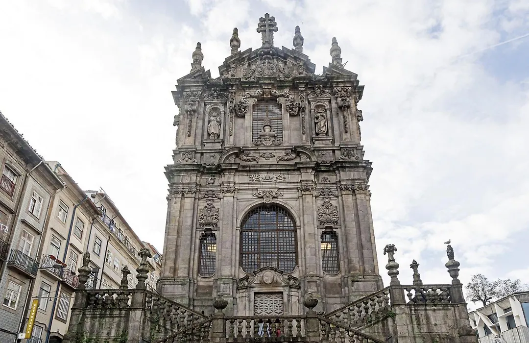 Rosário 75 by LovelyStay-1