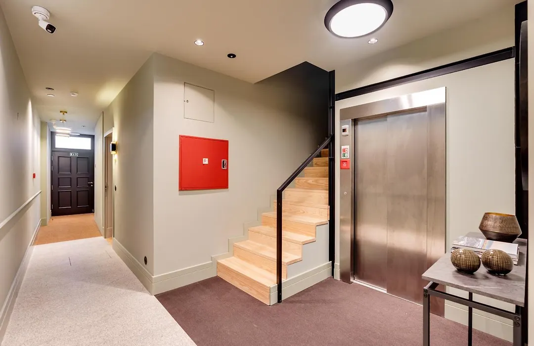 Avus M Suites And Apartments By Da'Home-1