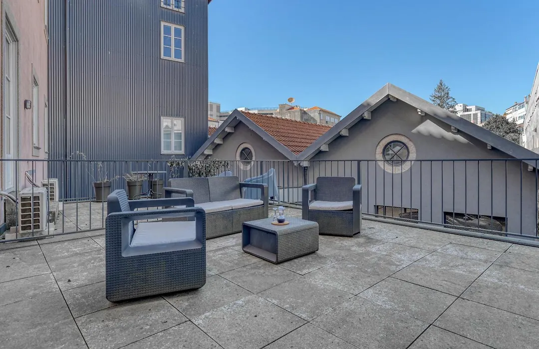Formosa Patio With Free Parking-1