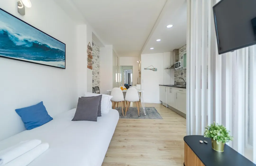 Happy'S Apartments-1