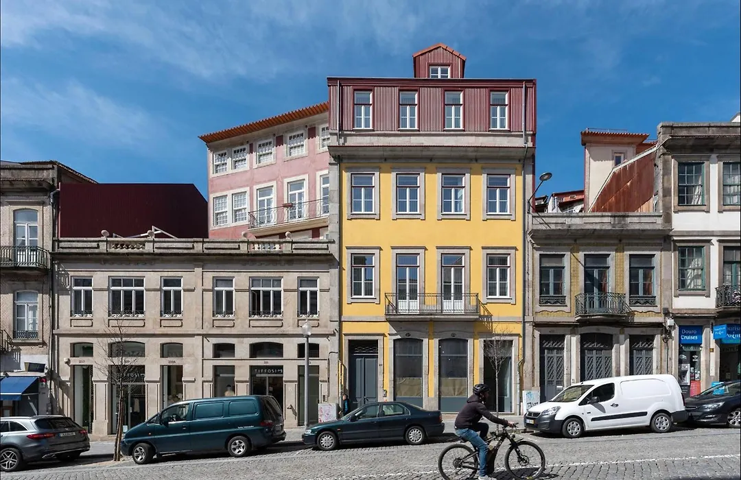 Mouzinho da Silveira 215 by LovelyStay-1