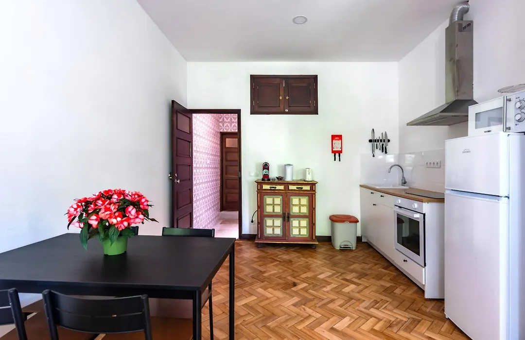 Riverside City Centre Apartments-1