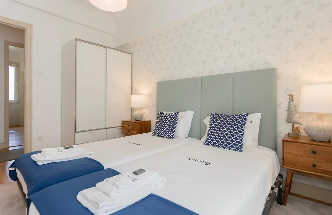 Liiiving In Porto | Light Spacious Apartment-1