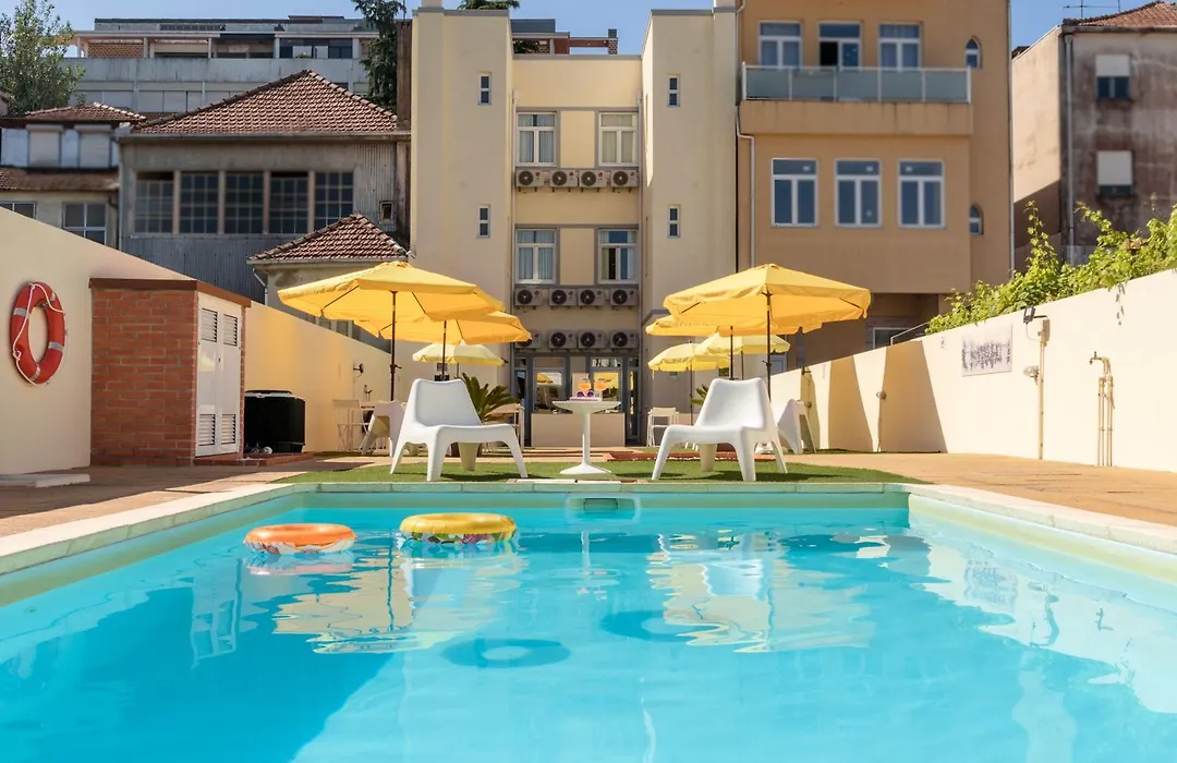 731 Costa Cabral Metro Residence-1
