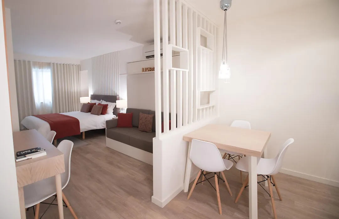 Almada Wine House - Tourism Apartments-1